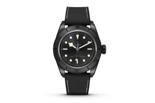 Tudor-Black-Bay-ceramic-cover
