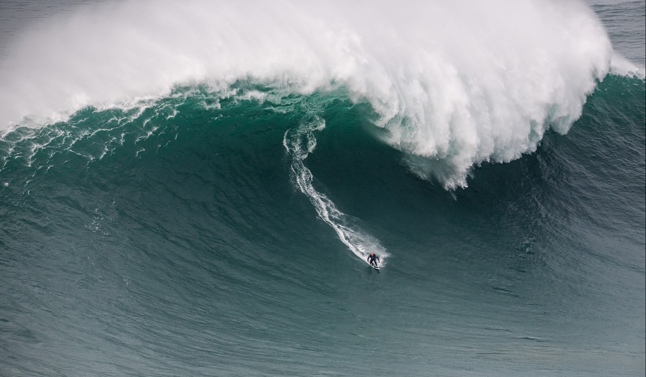TUDOR-and-the-WSLs-Tow-Surfing-Challenge-2022