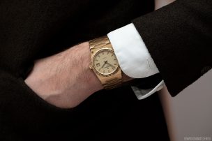 Vacheron-Constantin-Historiques-222-37MM-3N-Yellow-Gold-Ref-4200H222J-B935