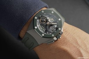 Audemars-Piguet-Royal-Oak-Concept-GMT-Flying-Tourbillon-Ref-26589IO-Kaki-Green-03