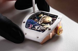 Richard-Mille-RM-88-Automatic-Tourbillon-Smiley-Craftmanship-Credit-Philippe-Louzon