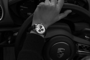 TAG-Heuer-Carrera-60th-Anniversary-Edition-CBK221H.FC8317