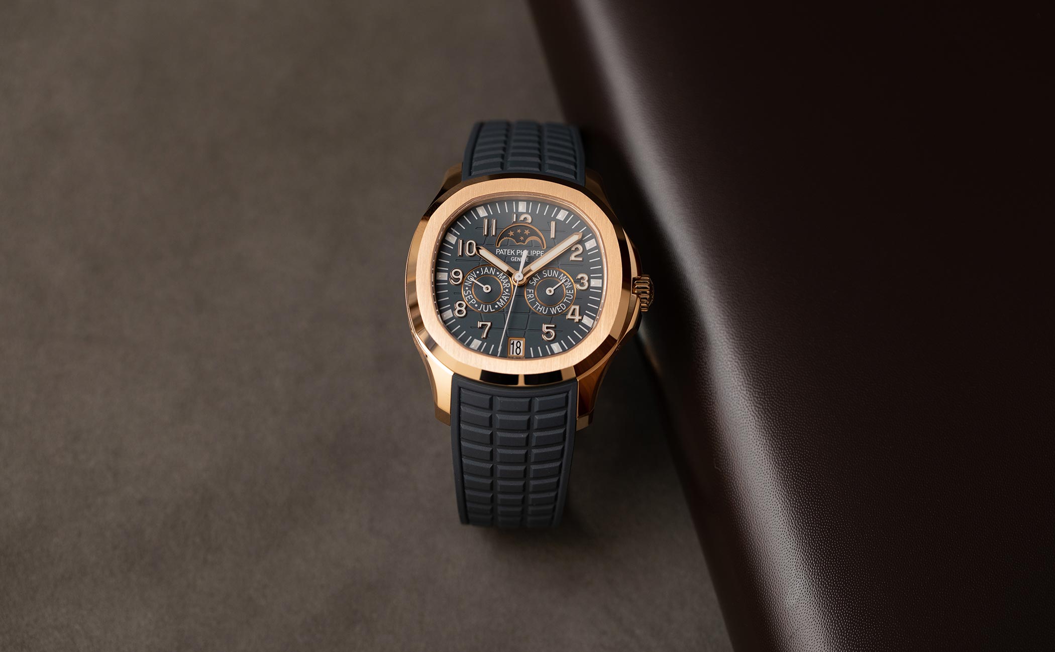 Patek-Philippe-Aquanaut-Annual-Calendar-Ref-5261R-001-WW-2023