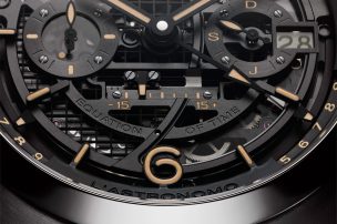 Panerai-Complication-Luminor-LAstronomo-PAM00920-Dial-Closeup