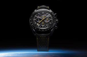omega-speedmaster-dark-side-of-the-moon-apollo-8-310.92.44.50.01.001-frontal