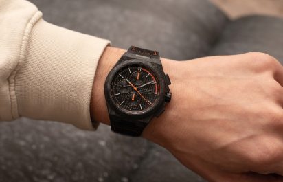 wempe-iron-walker-chronograph-46-carbon-WI690011-orange-wristshot
