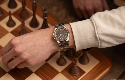iron-walker-automatic-bicolor-40-WI11 0004-am-handgelenk-2