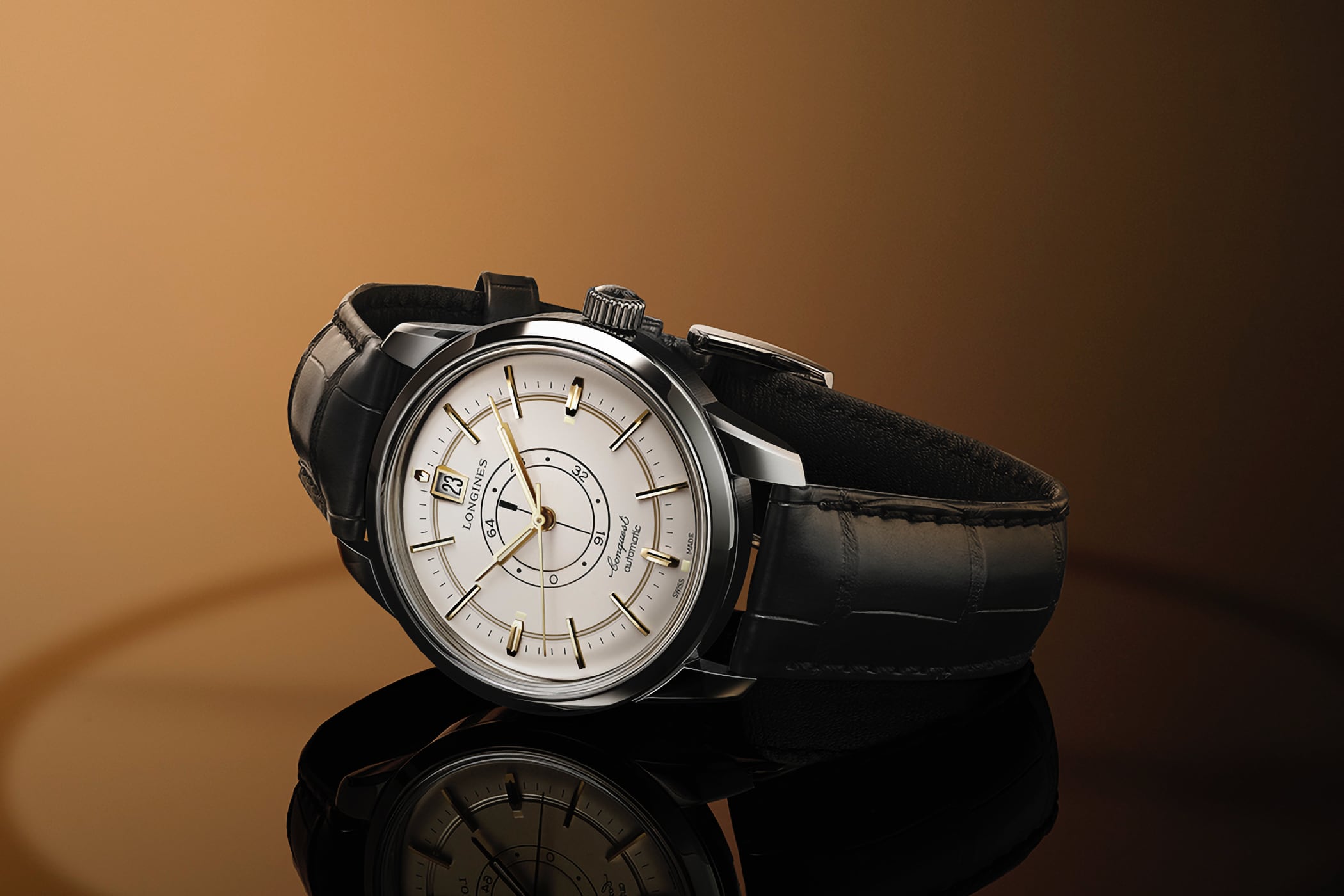 longines-conquest-heritage-central-power-reserve-L1.648.4.78.2-champagne