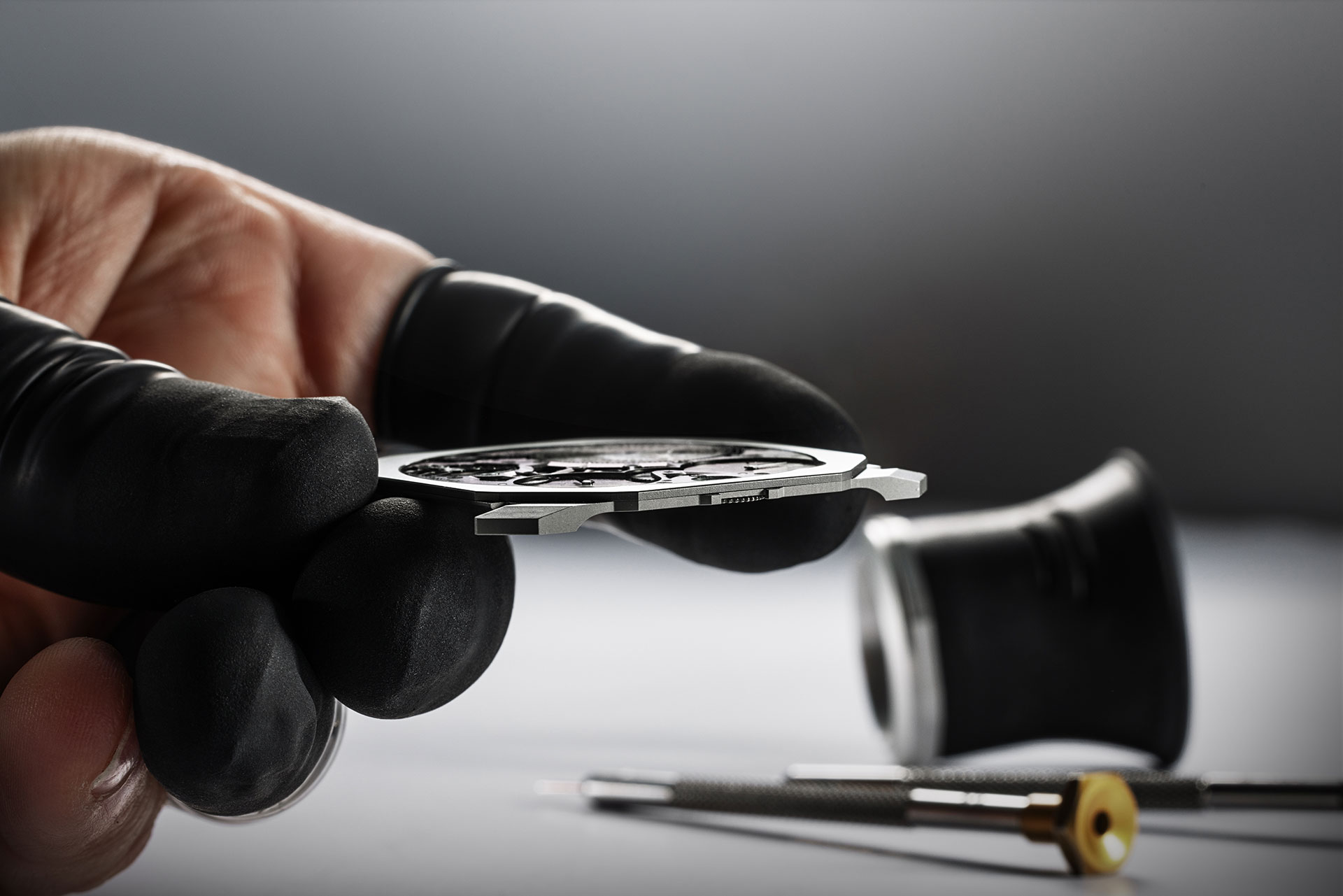 the-5-thinnest-watches-in-the-world