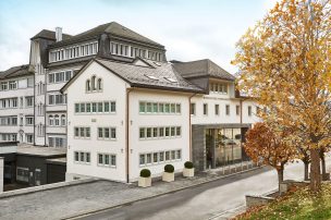 jaeger-lecoultre-manufacture-exterior-view