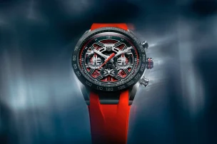 tag-heuer-carrera-chronograph-extreme-sport-red