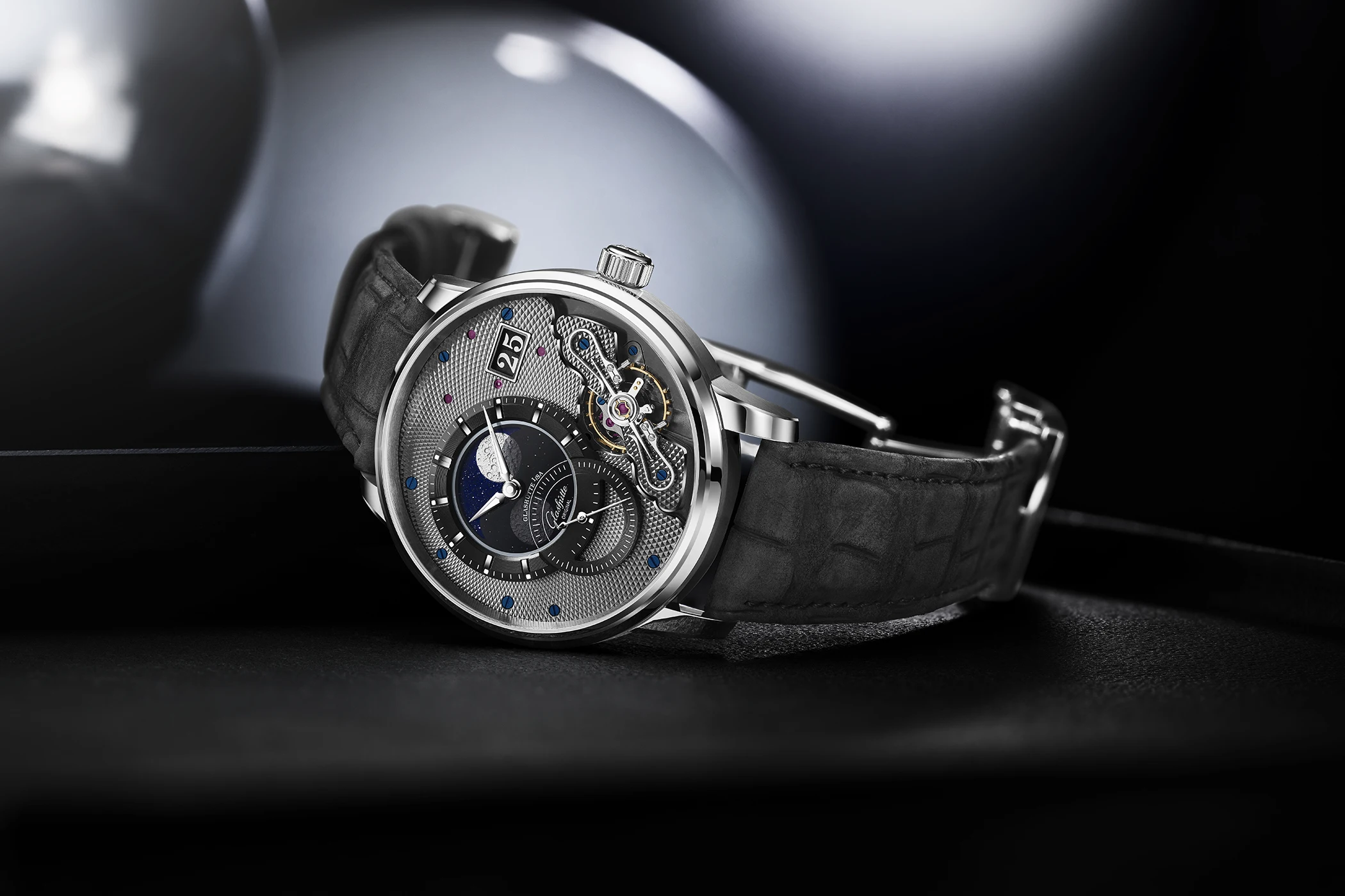 glashuette-original-panolunarinverse-ref-ref-1-91-04-01-03-62-frontal