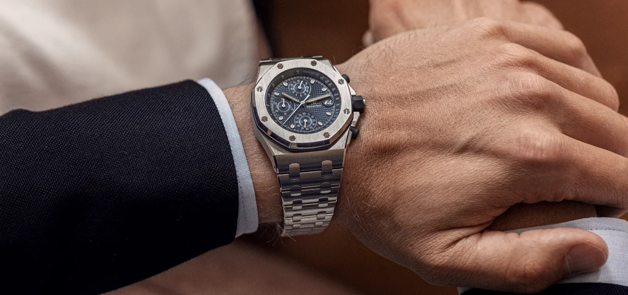 royal-oak-offshore-chronograph-automatik-26238ti.oo.2000ti.01-am-on-the-wrist