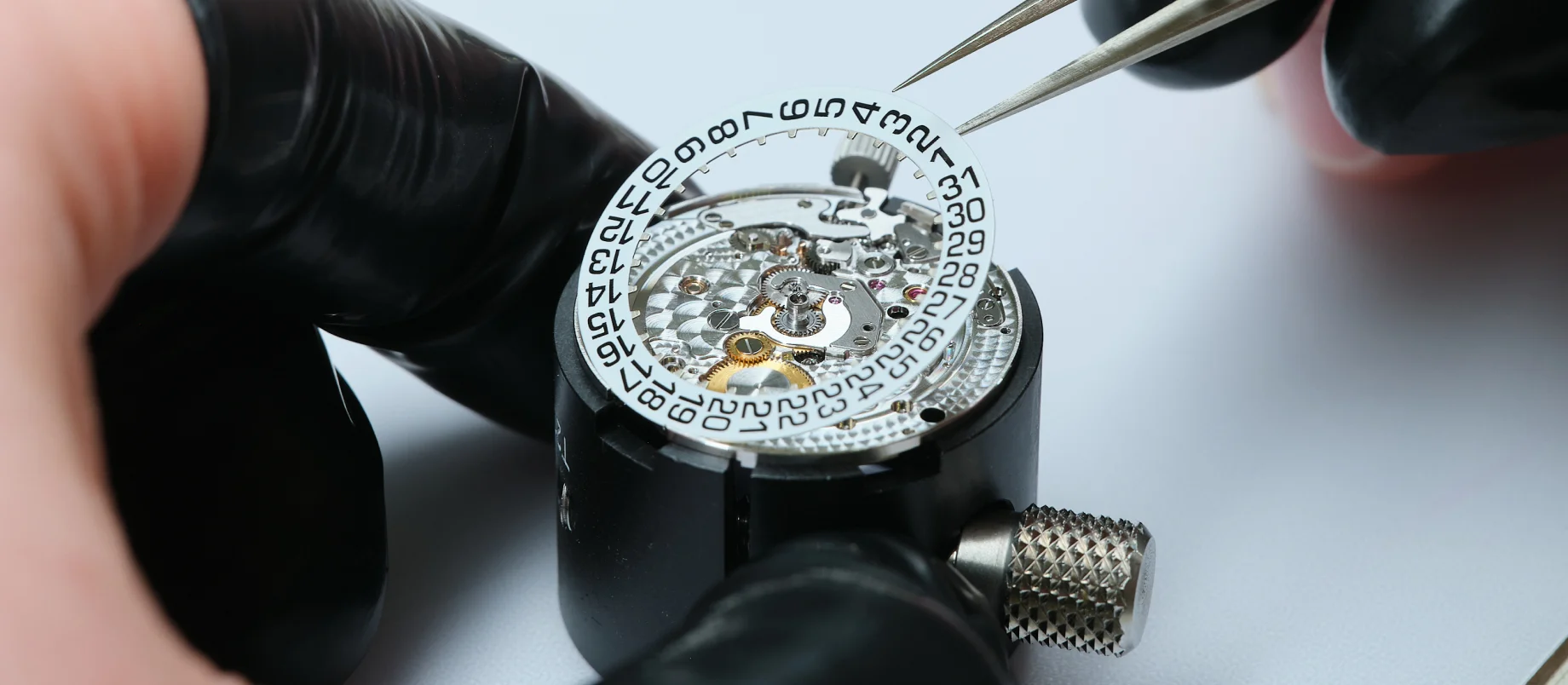 Patek Philippe Uhren – Nautilus Slider 2: Werk zerlegen und reinigen Patek Philippe Uhren – Nautilus Slider 2: Werk zerlegen und reinigen