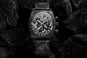 zenith-chronomaster-revival-cover-girl-carbon-revolution-a381840021r100