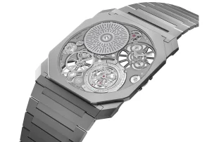 Bulgari presents the thinnest watch in the world, setting a new record