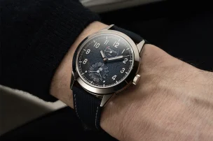 patek-philippe-calatrava-ref-5328g-001-on-the-wrist-2