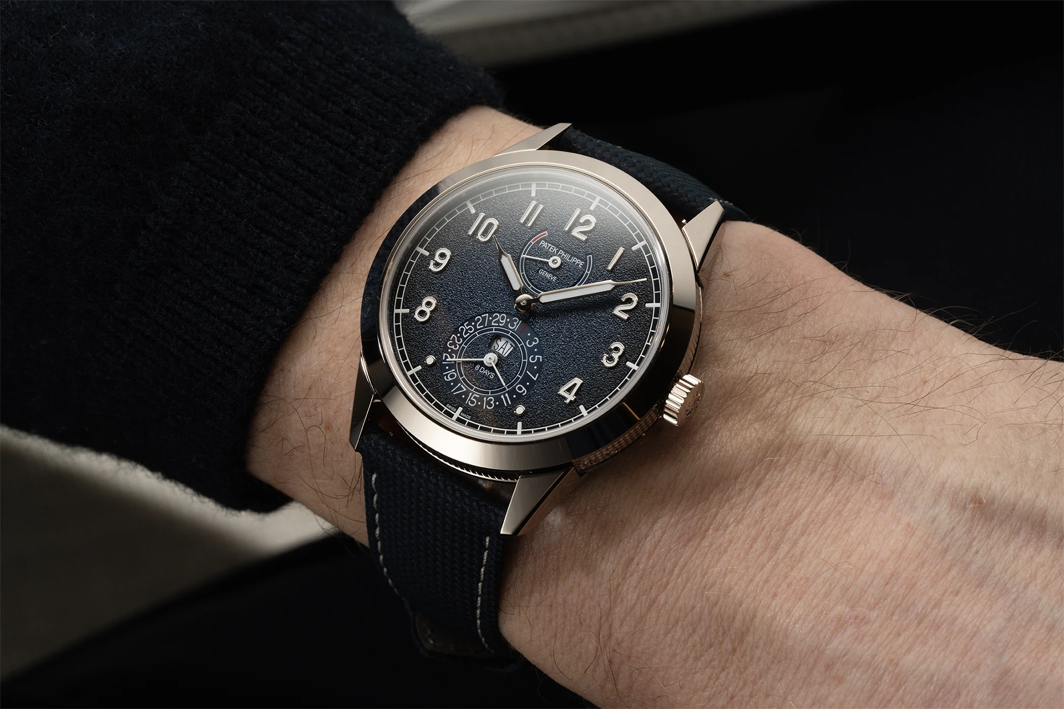 patek-philippe-calatrava-ref-5328g-001-on-the-wrist-2