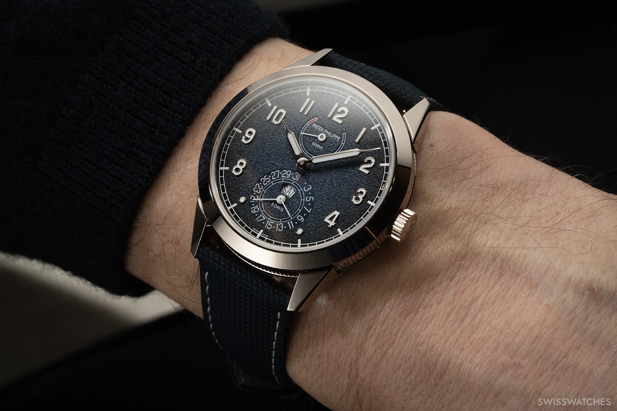 patek-philippe-calatrava-ref-5328g-001-on-the-wrist