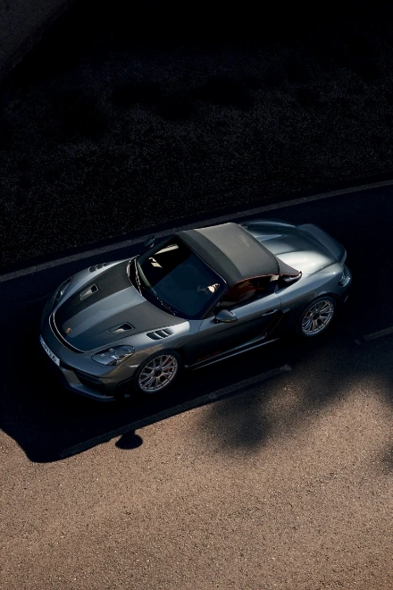 porsche-718-rs-spyder-4-slider-1-klein