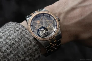 Die Roger Dubuis Excalibur MT Dr. Woo RDDBEX1125 am Handgelenk.