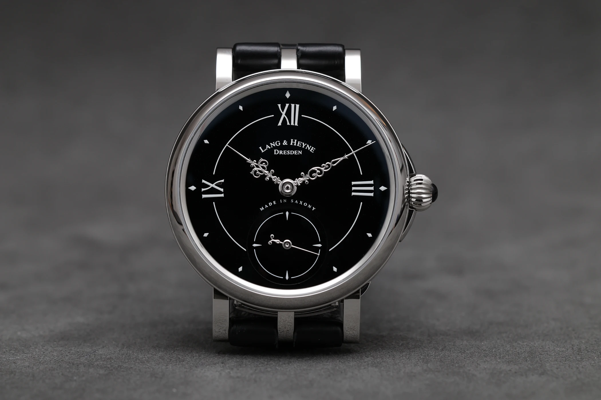 Das neue Zifferblatt der Lang & Heyne Friedrich III Manufaktur Edition (Ansicht 6).