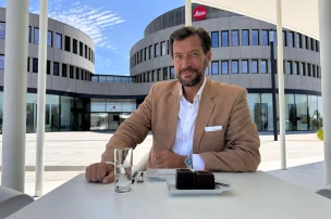 Henrik Ekdahl, Geschäftsführer der Ernst Leitz Werkstätten, beim Lunch Interview.