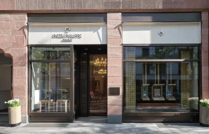 Außenansicht der Patek Philippe Boutique in Frankfurt, betrieben von Wempe