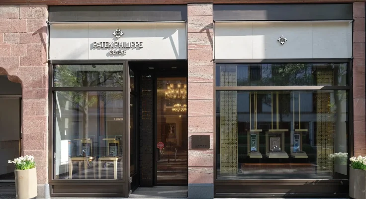 Außenansicht der Patek Philippe Boutique in Frankfurt, betrieben von Wempe