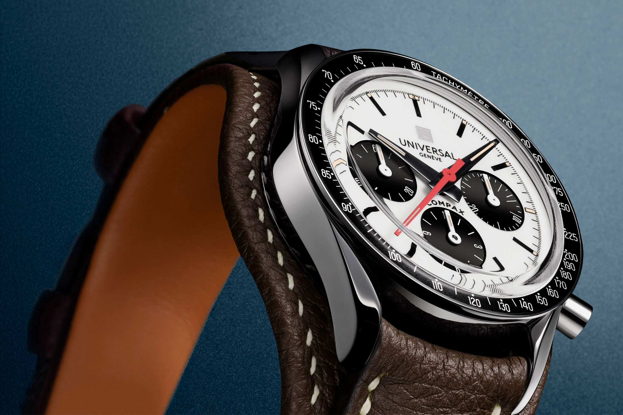 Tribute to Compax von Universal Genève