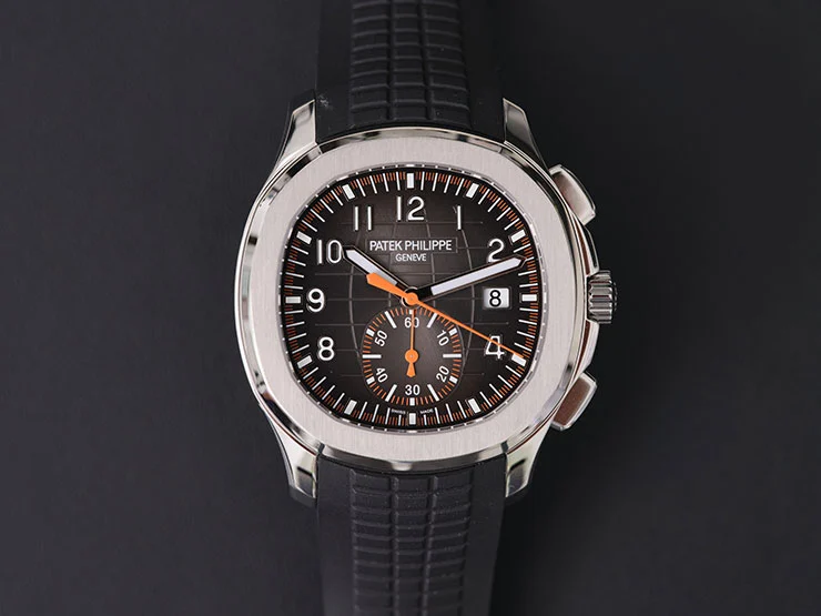 Wie oft sollte die Uhr zum Service?