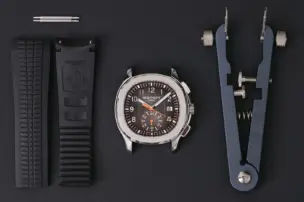 Erst wenn Optik, Gang und Funktion perfekt sind, wird die Uhr wieder ausgeliefert.