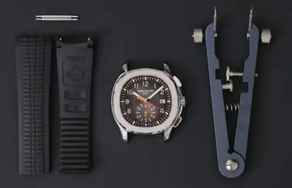 Erst wenn Optik, Gang und Funktion perfekt sind, wird die Uhr wieder ausgeliefert.