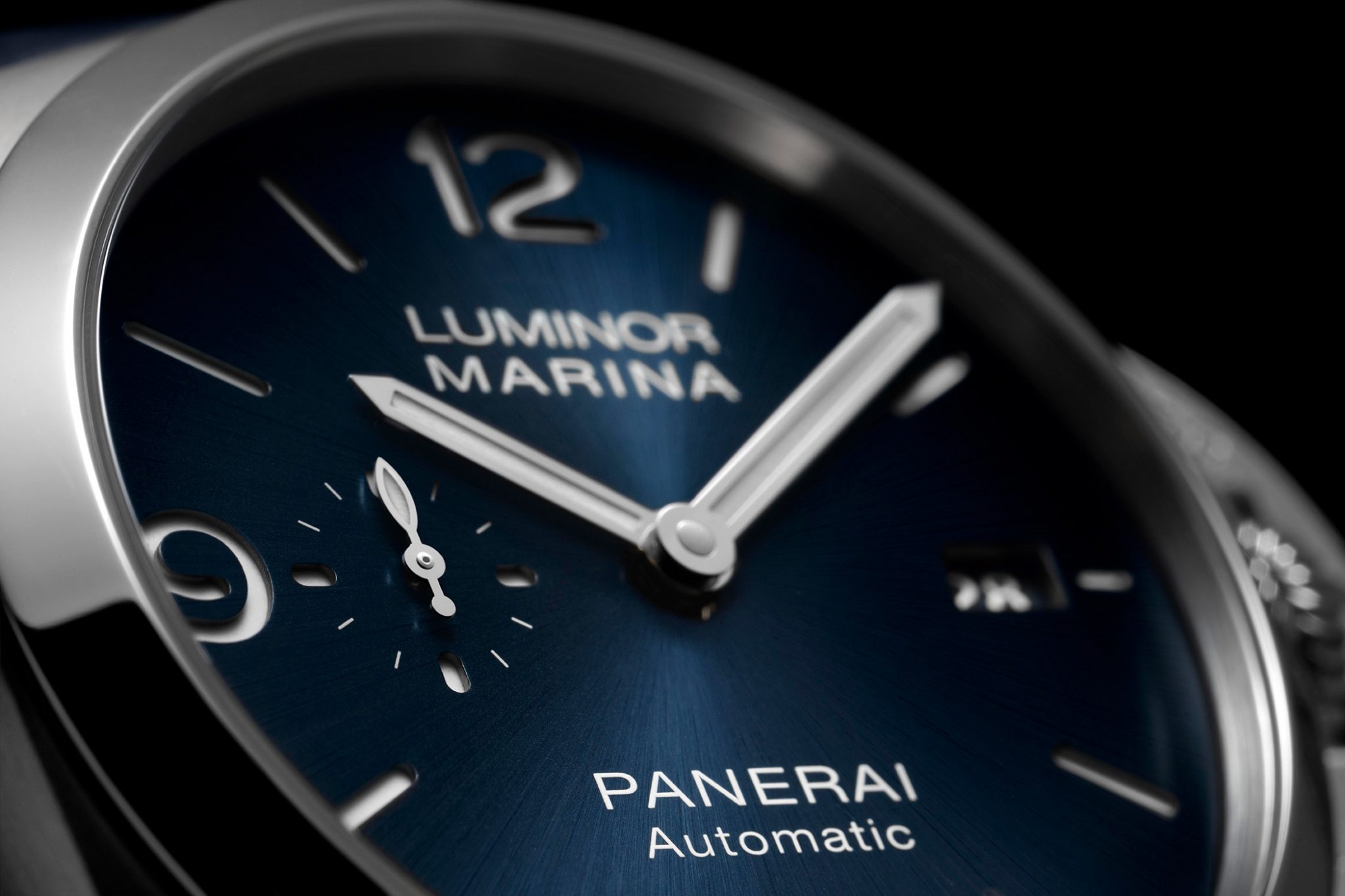 Panerai-Luminor-Marina-44mm-PAM01313-Front-2020-News details