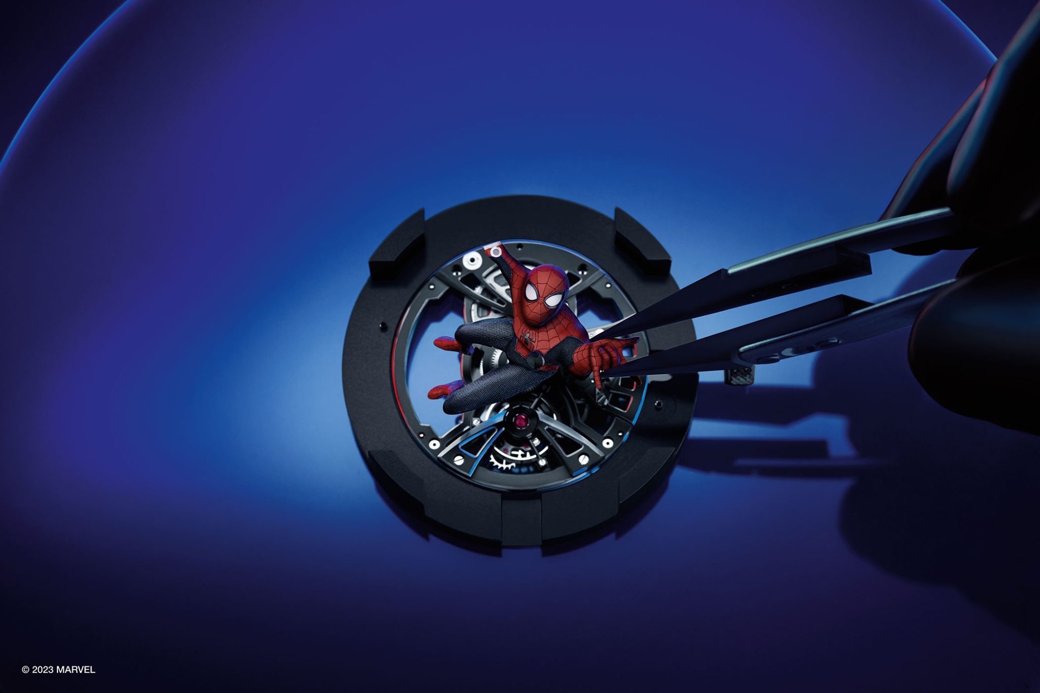 AP-Marvel-Spiderman-Royal-Oak-Concept-Ref-26631IO-OO-D002CA-01-Savoir-Faire-03