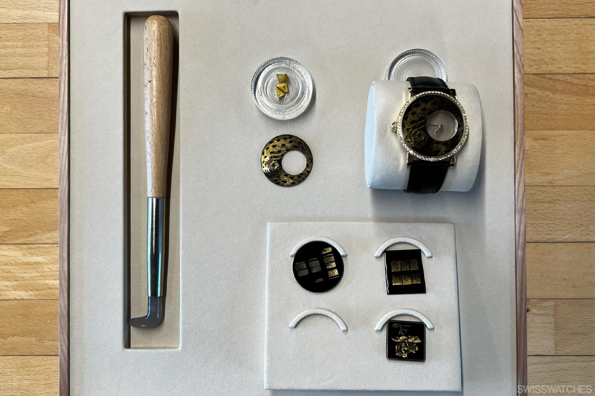 Cartier-Metiers-D-Arts-Uhren-Mit-Etruskischer-Granulation-1
