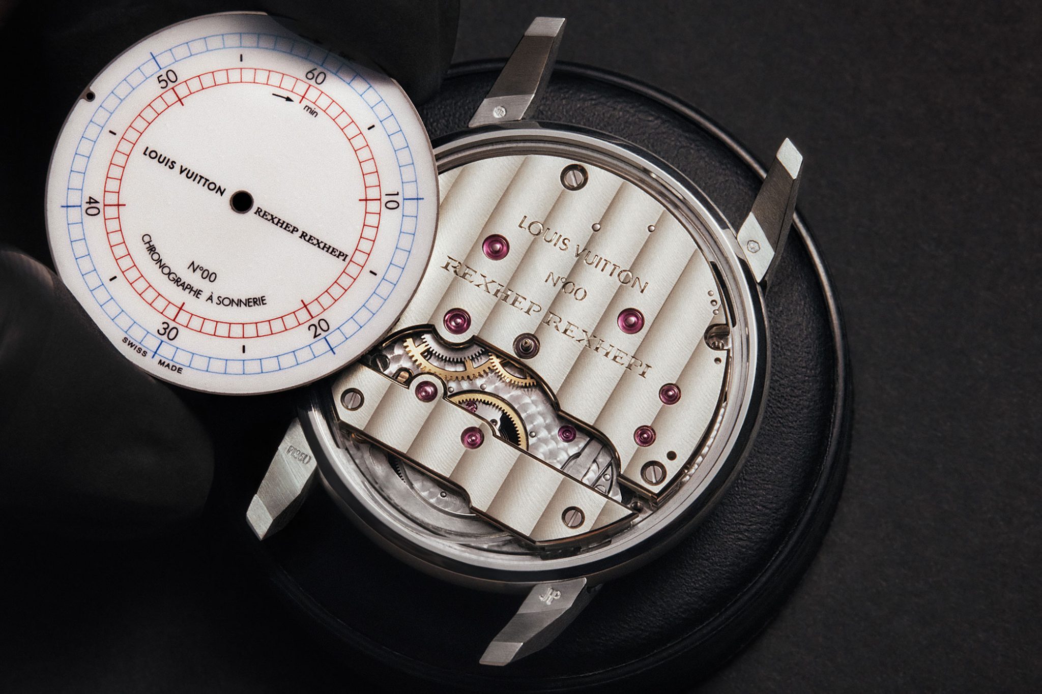 Louis-Vuitton-Akrivia-LVRR01-Chronograph-A-Sonnerie-Uhrwerk-2