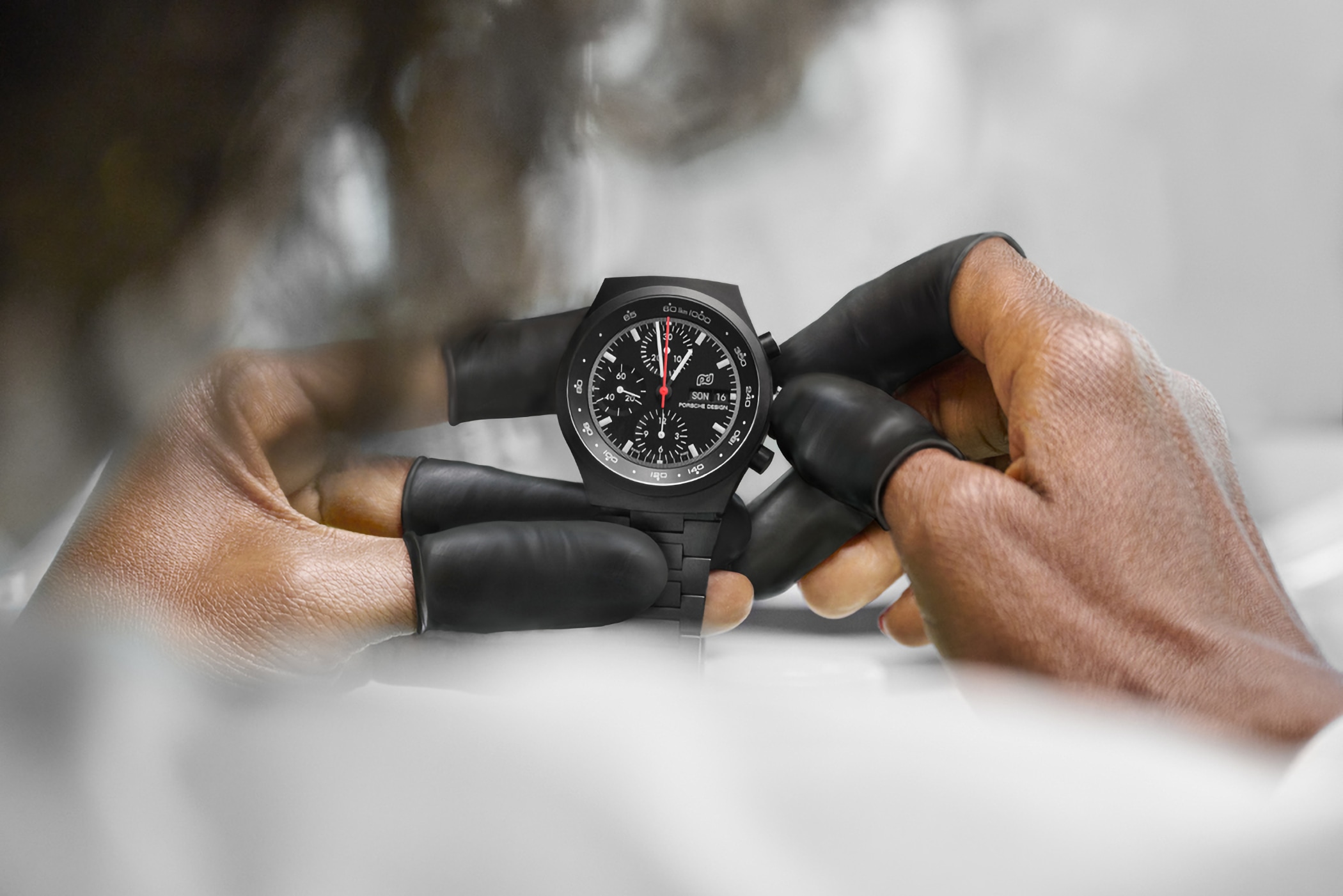 Porsche Design Versteigert Uhr Und Auto - ARMBANDUHREN – Das Magazin