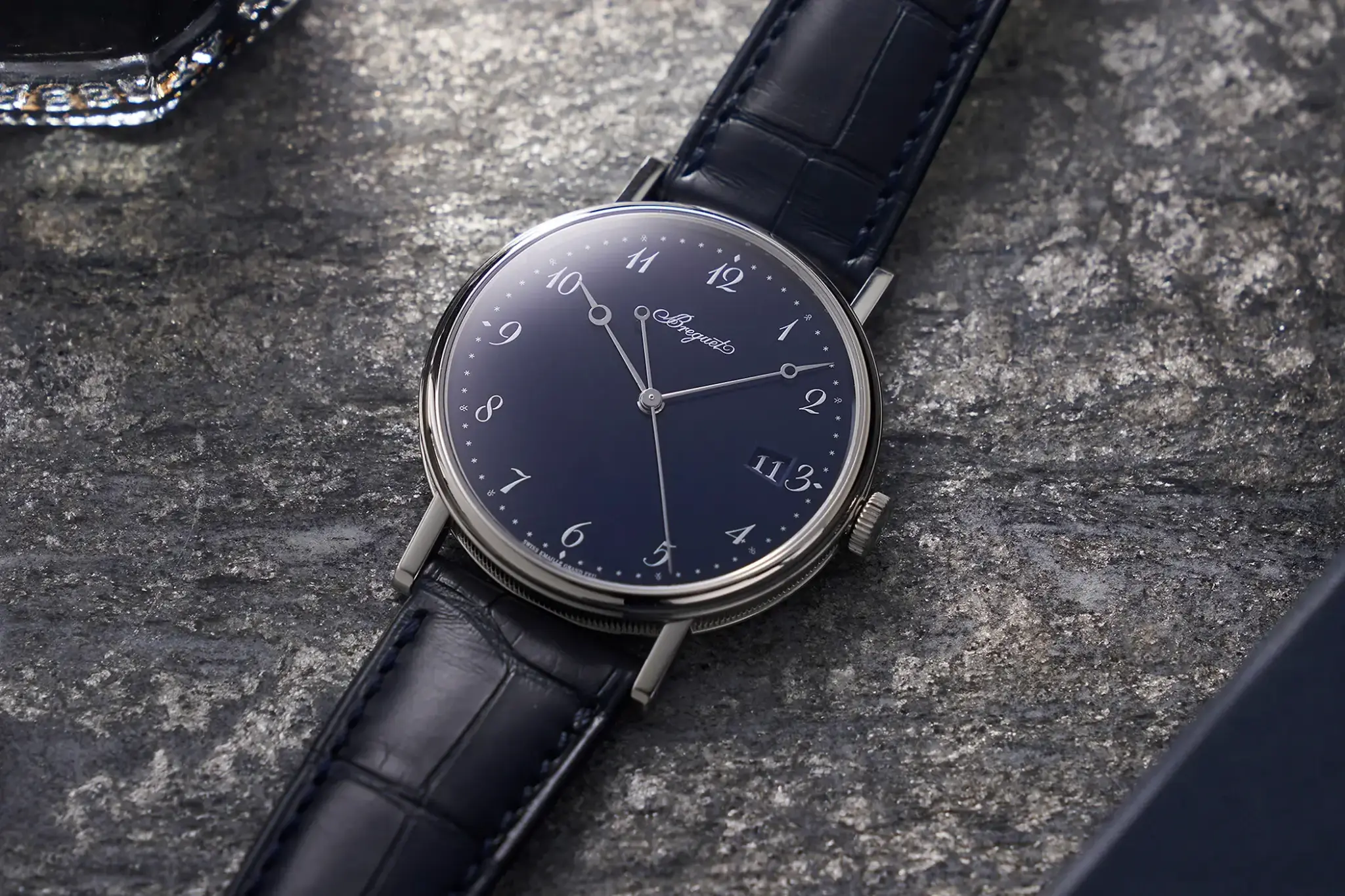 breguet-classique-5177-ref-5177bb-2y-9v6