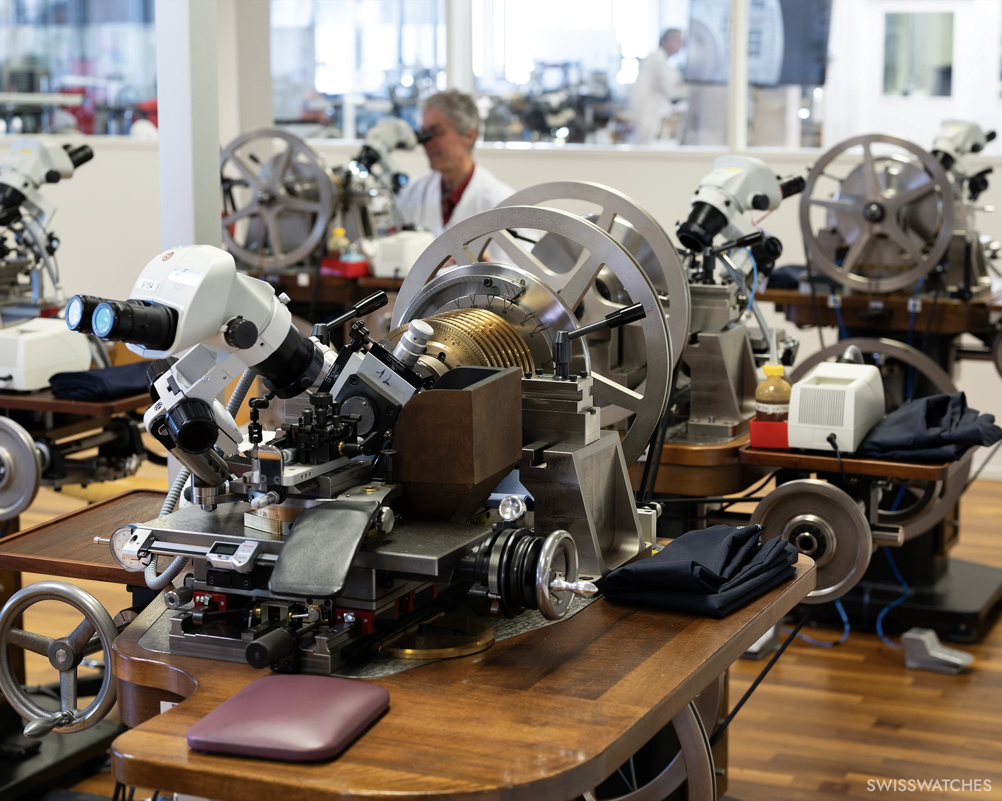 breguet-manufaktur-guilloche-2