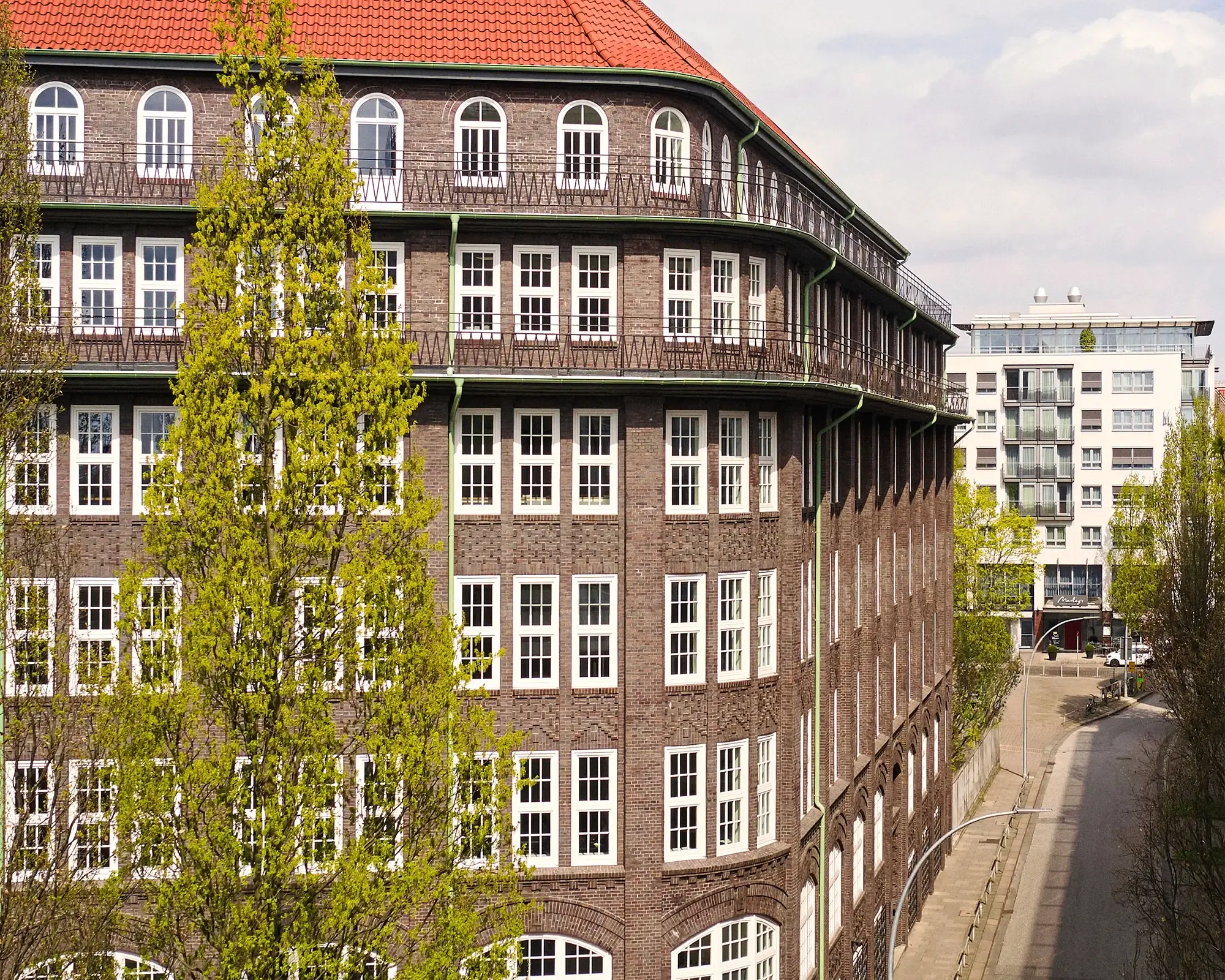Die Fassade des Wempe Kontorhauses Stubbenhuk